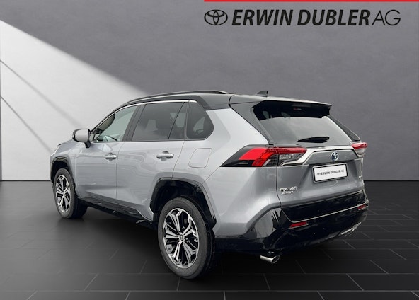 Vehicle image 2 Vehicle image 2