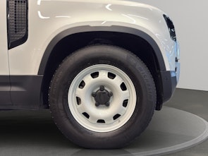 Vehicle image LAND ROVER Defender 110 3.0 D I6 S