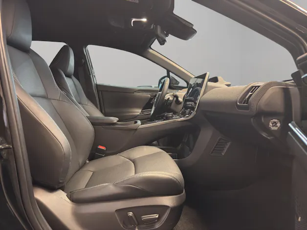 Subaru Solterra eV Luxury AWD