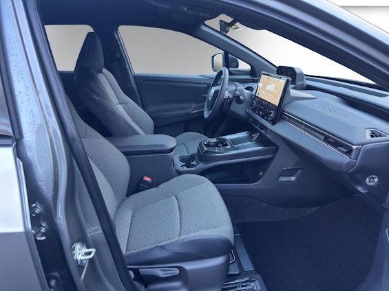 Vehicle image 14 Vehicle image 14