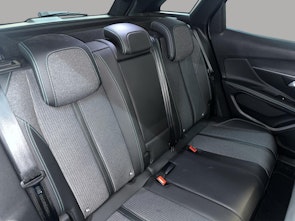 Vehicle image PEUGEOT 3008 1.5 BlueHDi Allure