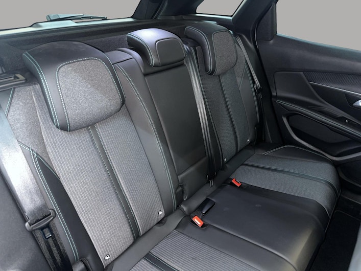 Vehicle image PEUGEOT 3008