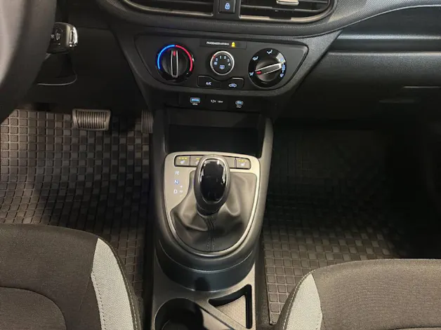 Hyundai i10 1.2 Amplia