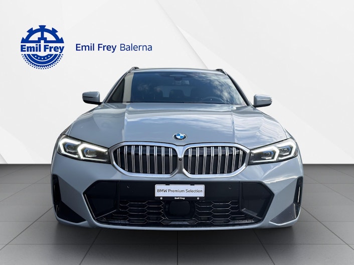 Vehicle image BMW 3 SERIES
