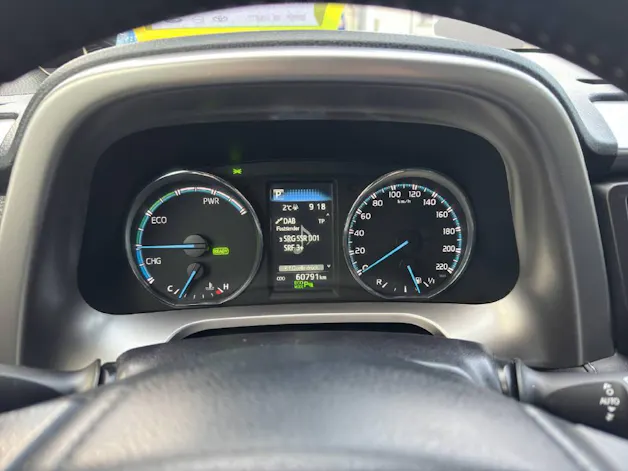 Toyota RAV4 2.5 HSD Sol