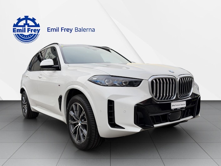 Vehicle image BMW X5