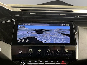 Vehicle image PEUGEOT 308 1.6 PHEV 225 GT