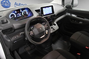 Vehicle image PEUGEOT e-Partner Kaw. 800 Standard 50 kWh Premium