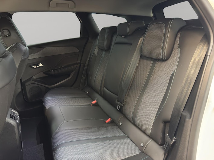 Vehicle image PEUGEOT 308