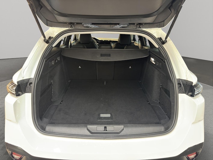 Vehicle image PEUGEOT 308