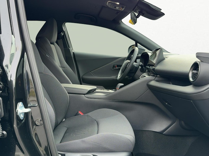 Vehicle image TOYOTA C-HR