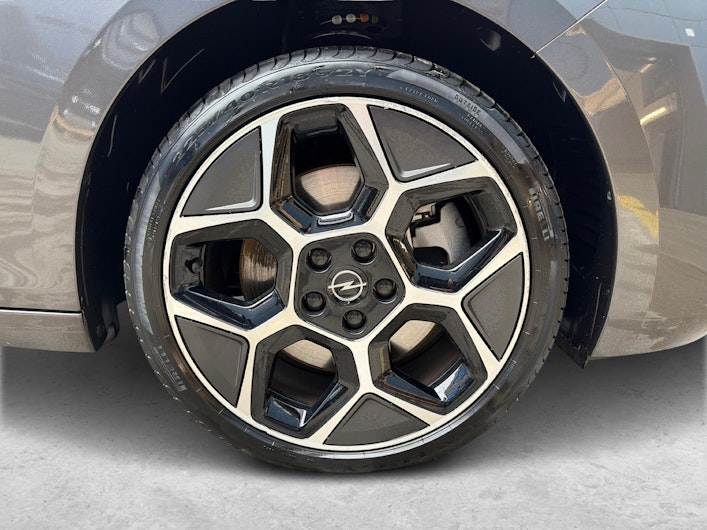 Vehicle image OPEL ASTRA