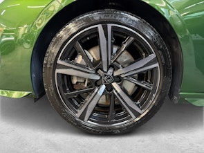 Vehicle image PEUGEOT 308 1.6 PHEV 225 GT Pack