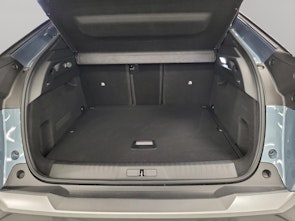 Vehicle image PEUGEOT 3008 1.2 Hybrid Allure