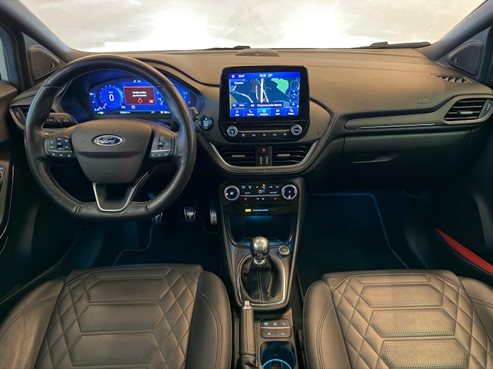 Vehicle image FORD PUMA