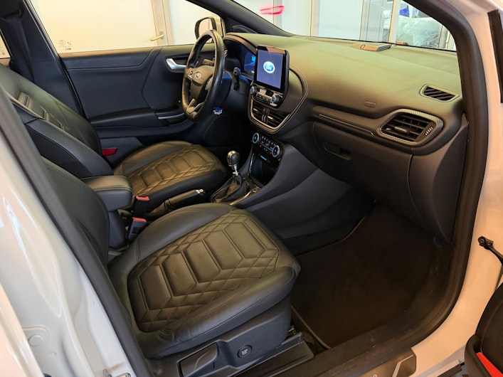 Vehicle image FORD PUMA