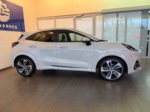 Vehicle image FORD Puma 1.0 EcoB Hybrid 155 ST-Line Vignale