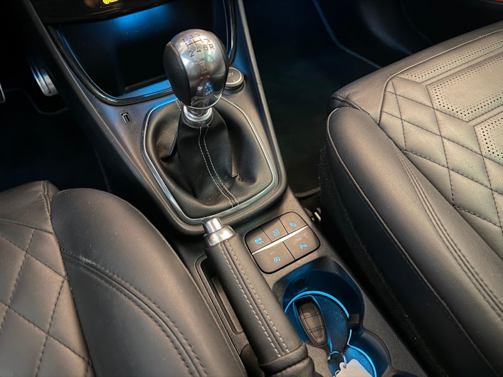 Vehicle image FORD PUMA