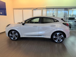 Vehicle image FORD Puma 1.0 EcoB Hybrid 155 ST-Line Vignale