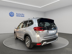 Vehicle image SUBARU Forester Station 2.0i e-Boxer Swiss Plus