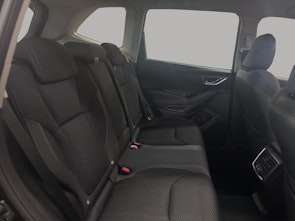 Vehicle image SUBARU Forester Station 2.0i e-Boxer Swiss Plus