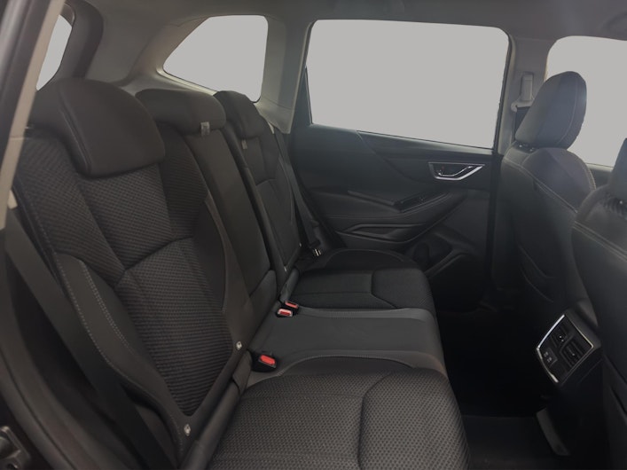 Vehicle image SUBARU FORESTER