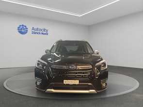 Vehicle image SUBARU Forester Station 2.0i e-Boxer Swiss Plus
