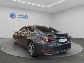Vehicle image LEXUS ES 300h Excellence