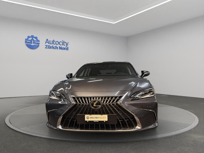 Vehicle image LEXUS ES