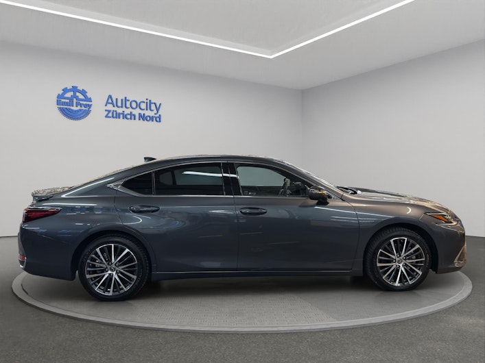 Vehicle image LEXUS ES