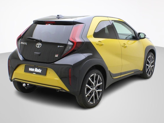 Vehicle image 3 Vehicle image 3