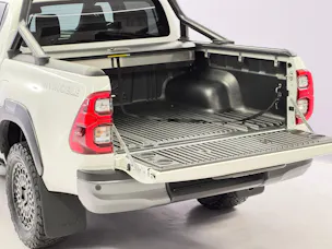 Toyota Hilux Double Cab.-Pick-up 2.8 D-4D MHEV 204 Invincible