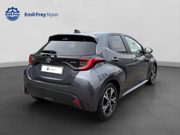 Toyota Yaris 1.5 VVT-i HSD Trend