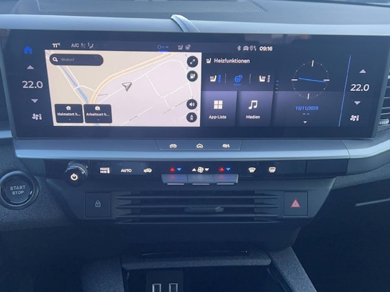 Vehicle image 11 Vehicle image 11