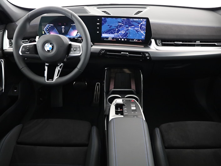 Vehicle image BMW X1