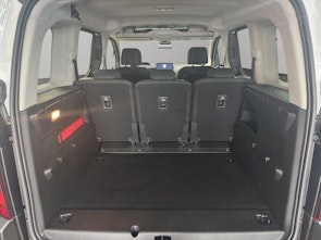 Vehicle image PEUGEOT Rifter 1.5 BlueHDi 130 GT