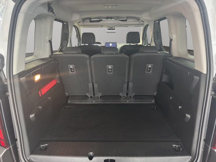 Vehicle image PEUGEOT RIFTER