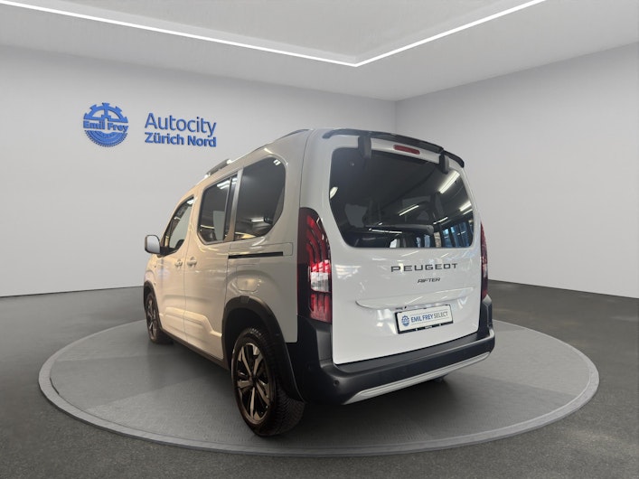 Vehicle image PEUGEOT RIFTER