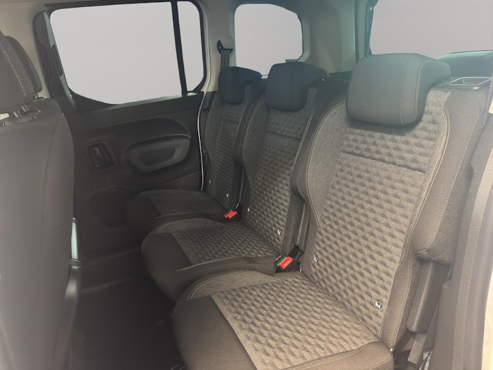 Vehicle image PEUGEOT RIFTER