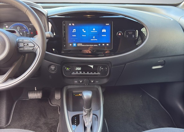 Vehicle image 12 Vehicle image 12