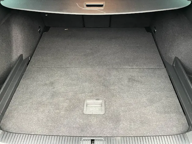 VW Passat Variant 2.0 TDI Elegance DSG 4m
