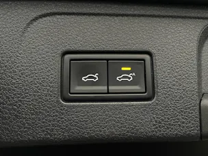 VW Passat Variant 2.0 TDI Elegance DSG 4m