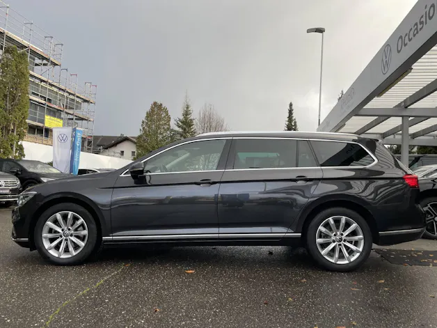 VW Passat Variant 2.0 TDI Elegance DSG 4m
