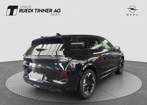 Vehicle image 4 Vehicle image 4