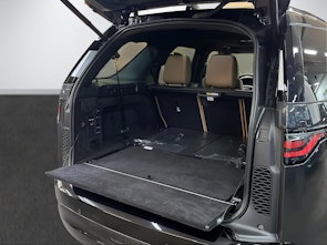 Vehicle image LAND ROVER Discovery 3.0 D I6 250 Dynamic HSE