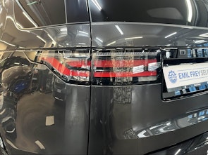 Vehicle image LAND ROVER Discovery 3.0 D I6 250 Dynamic HSE