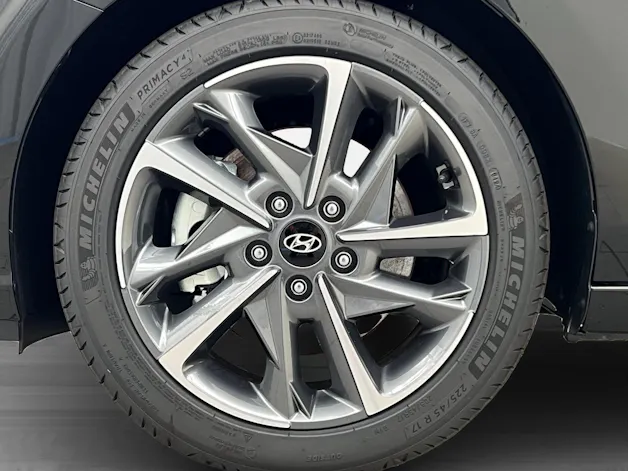 Hyundai i30 1.5 T-GDi Vertex
