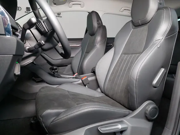 Škoda Karoq 1.5 TSI Dynamic DSG