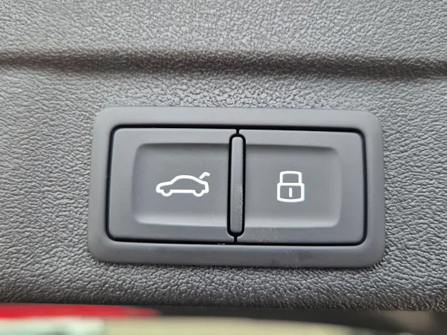 Audi A5 Avant TDI quattro 150 kW Attraction S tronic