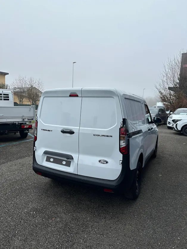 Ford Transit Courier van 1.0 EcoBoost Trend